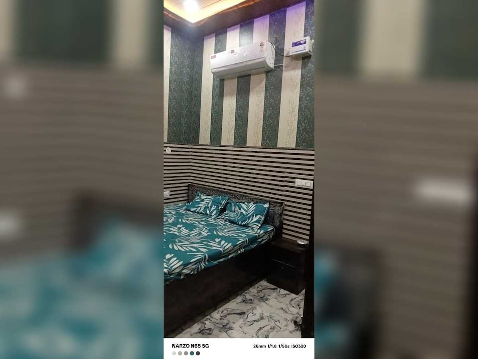 SPOT ON Ramesh Naveen Hotel, Rohtak, Rohtak