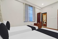 Collection O Rajagiri Hospital Aluva East