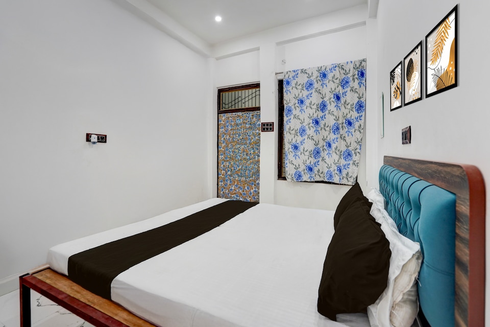 Hotel O Elysian , Rambagh Allahabad, Prayagraj