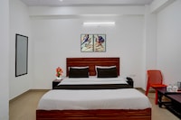 Collection O Noida Sector 52 Metro Station Formerly Hotel Metro View 