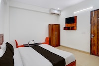 Super Collection O Noida Sector 52 Metro Station Formerly Hotel Metro View