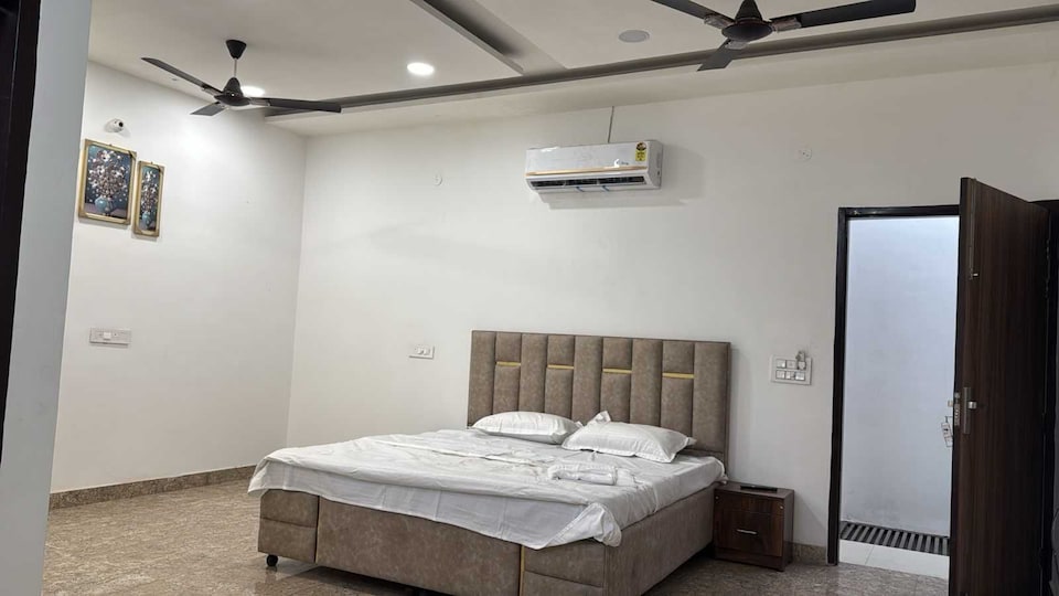 Hotel O Sua Road Crossway Ludhiana Formerly White Solitaire , GT Road Ludhiana, Ludhiana