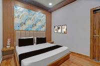 Hotel O by OYOThe  Signature Stay Guest House