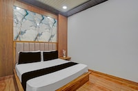 Hotel O by OYOThe  Signature Stay Guest House