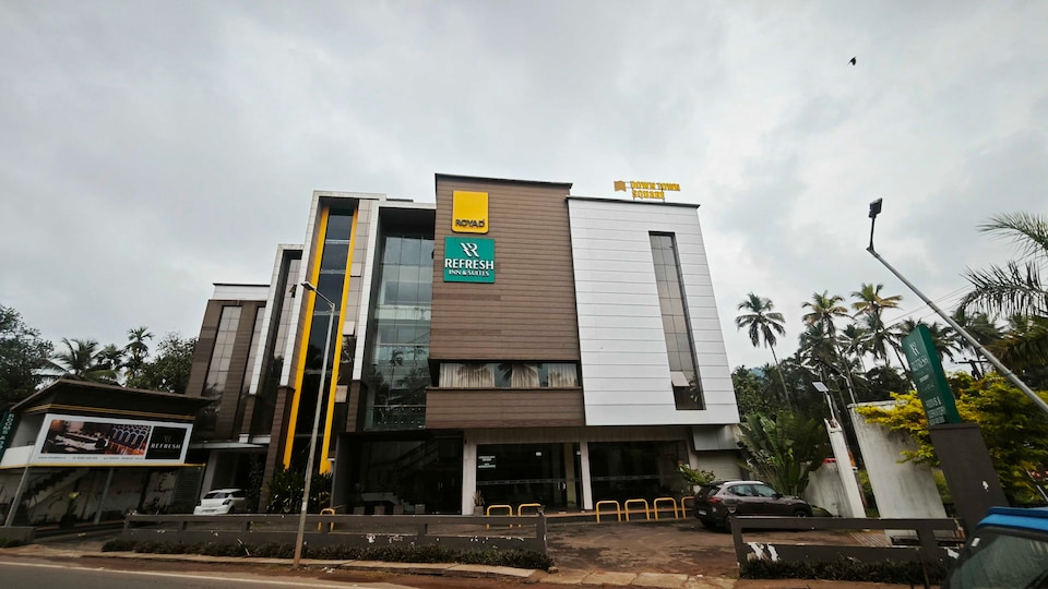 Hotel O REFRESH INN & SUITES, Calicut City, Calicut