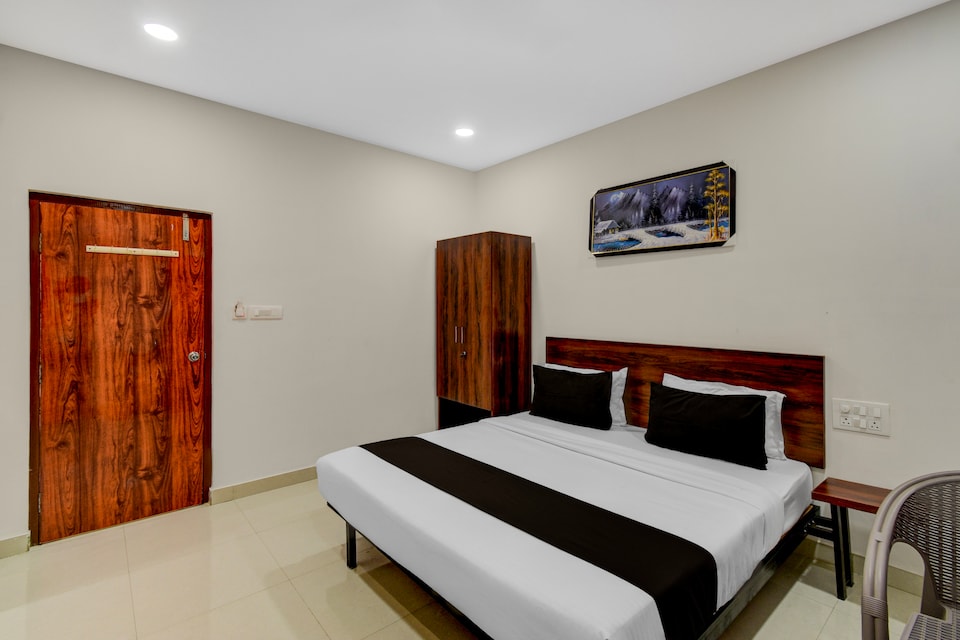 Hotel O Yagna Grand, Uppal - Ghatkesar, Hyderabad