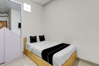 Collection O River House