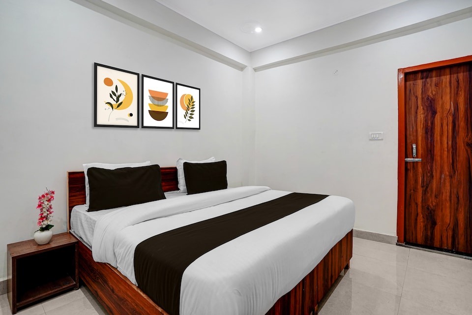 Hotel O rudra paradise, North Delhi, Delhi