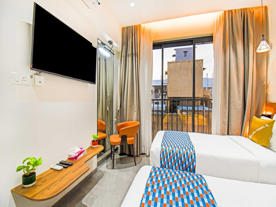 Palette Hotel and Residences, Baner Pune, Baner Pune, Pune