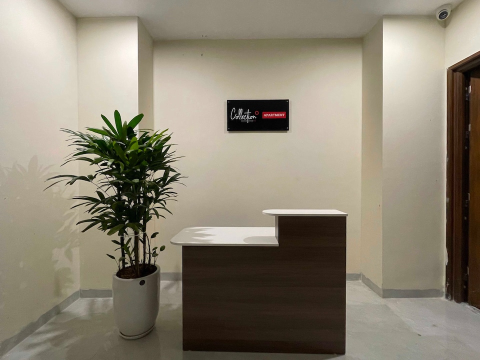 Townhouse Oak West Lake Apartment, Tay Ho, Hanoi