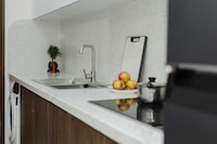 Townhouse Oak West Lake Apartment