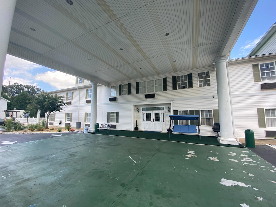 Plantation Inn & Suites by Hotel O Jackson GA,  Jackson, GA,  Jackson, GA