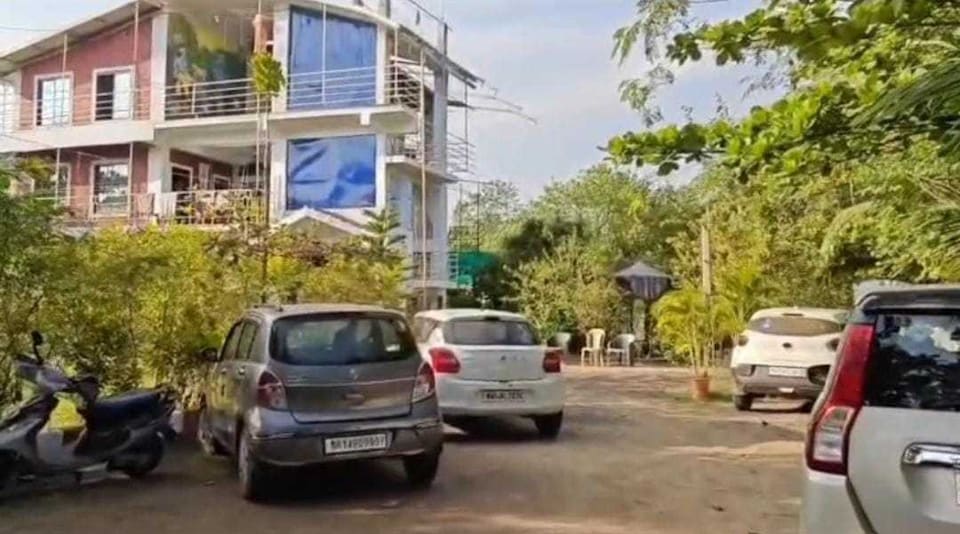 SPOT ON  KrushnaKunj Holiday Home, Alibag, Alibag