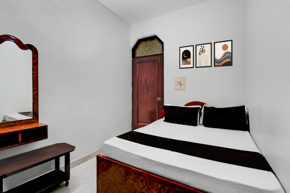 Hotel O Paharganj New Delhi Railway Station Formerly Sweet Dream inn, Paharganj Delhi, Delhi