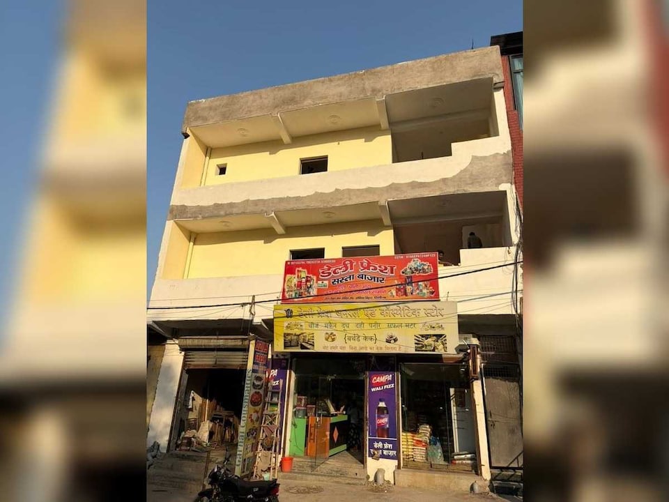 SPOT ON Diamond Guest House, Kalkaji Delhi, Delhi