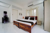 Super Collection O Kulathoor Technopark Formerly United Mansions
