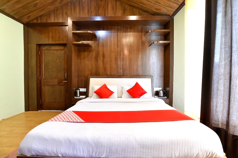 OYO Home 13348 Exotic 2BHK, Aleo Manali, Manali
