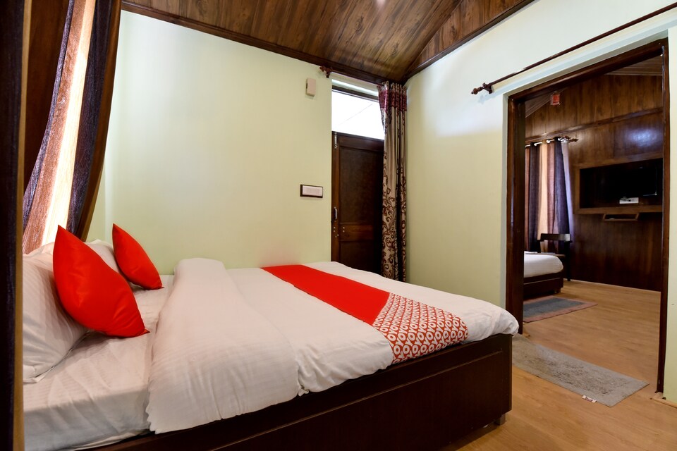 OYO Home 13348 Exotic 2BHK, Aleo Manali, Manali