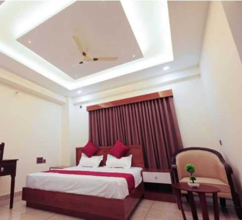 Townhouse Adoor Bus Terminal Pathanamthitta Formerly Apsara Tourist Homes, Pathanamthitta, Pathanamthitta