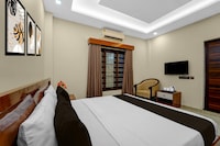 Townhouse Adoor Bus Terminal Pathanamthitta Formerly Apsara Tourist Homes