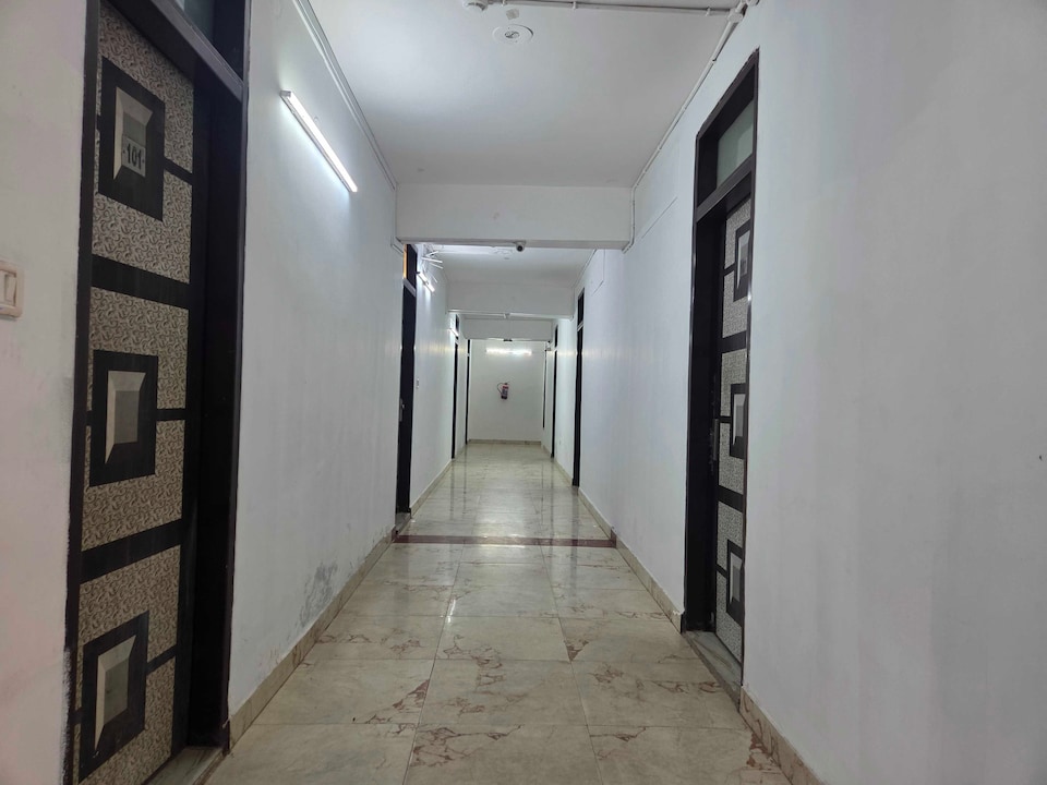 Hotel O MS Hotel Lakra Residency, Rohini Delhi, Delhi