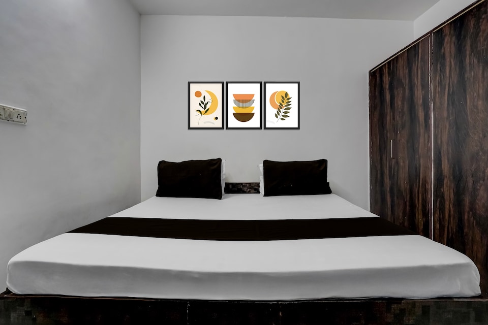 Hotel O MS Hotel Lakra Residency, Rohini Delhi, Delhi