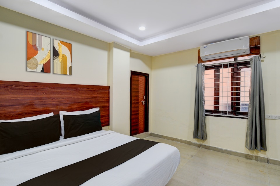 Hotel O Capital Grand Near Nehru  Zoo Park, Abids-Nampally, हैदराबाद