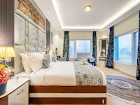 Palette Hotel Cecil, Srinagar