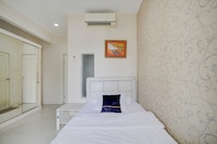 Hotel O near RS Fatmawati formerly White House