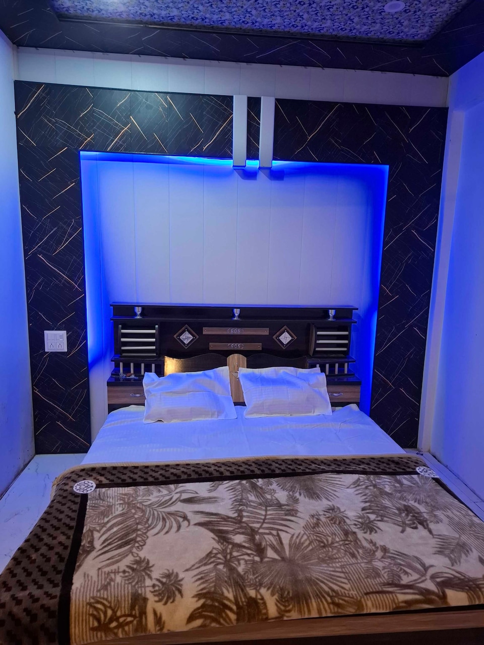 SPOT ON HOTEL AMAN IN, Hardoi, Hardoi