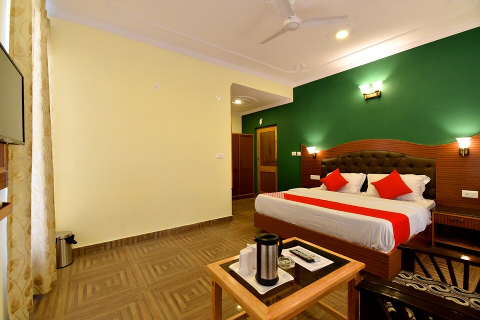 OYO 13356 Himachal Heights, Mall Road Manali, Manali