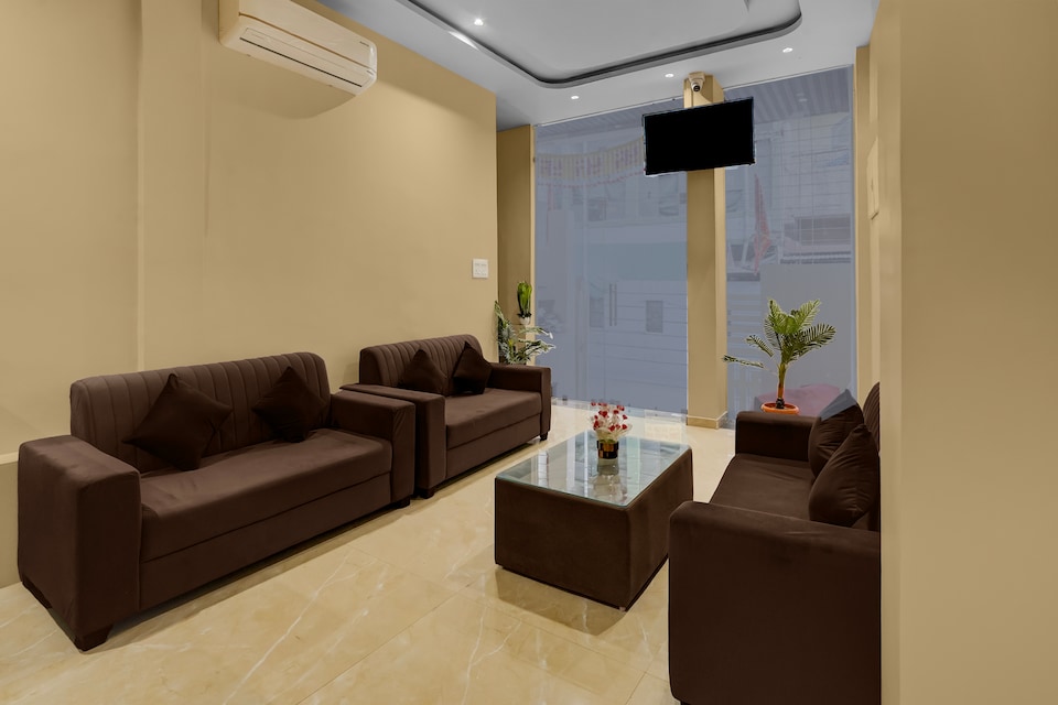 Super Townhouse Ganesh Tekdi Temple Nagpur, Bus Stand Nagpur, Nagpur