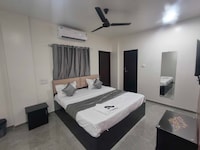 HOTEL O THE COZY INN