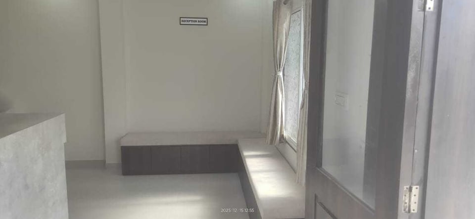 Hotel O TULIPS LODGING & BOARDING , Bus Stand Nagpur, Nagpur