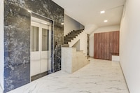 Collection O Tiruvannamalai Formerly Thangam Residency