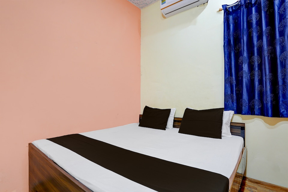 SPOT ON Hotel VK , Mumfordganj Allahabad, Prayagraj