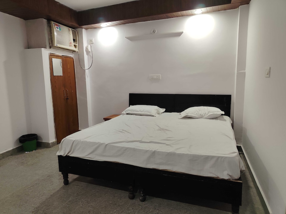 Collection O Sector 18 Noida Formerly True Residency, Noida City, Noida