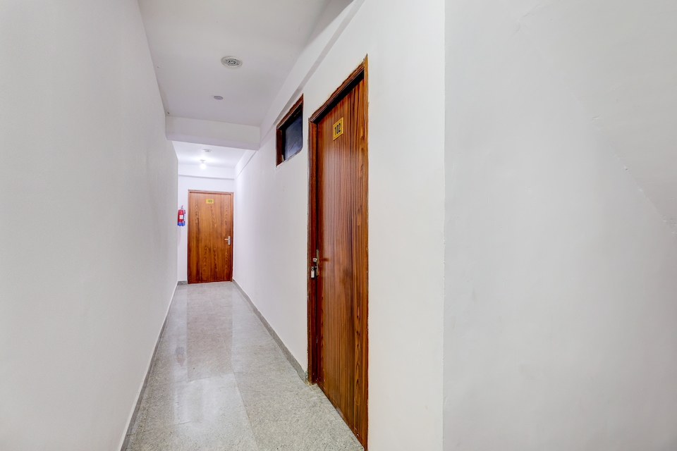 Collection O Sector 18 Noida Formerly True Residency, Noida City, Noida