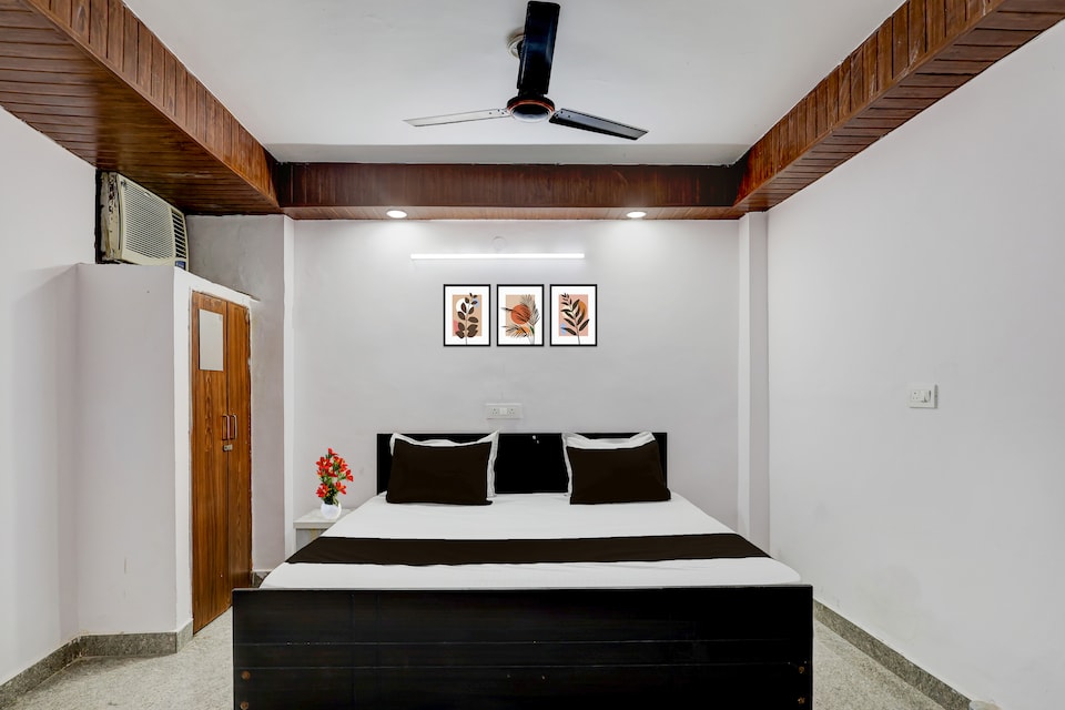 Collection O Sector 18 Noida Formerly True Residency, Noida City, Noida