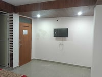 Collection O Sector 18 Noida Formerly True Residency