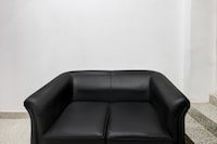 Collection O Sector 18 Noida Formerly True Residency