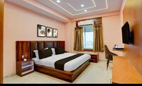 Townhouse Oak Barra South City Kanpur Formerly Royal Residency