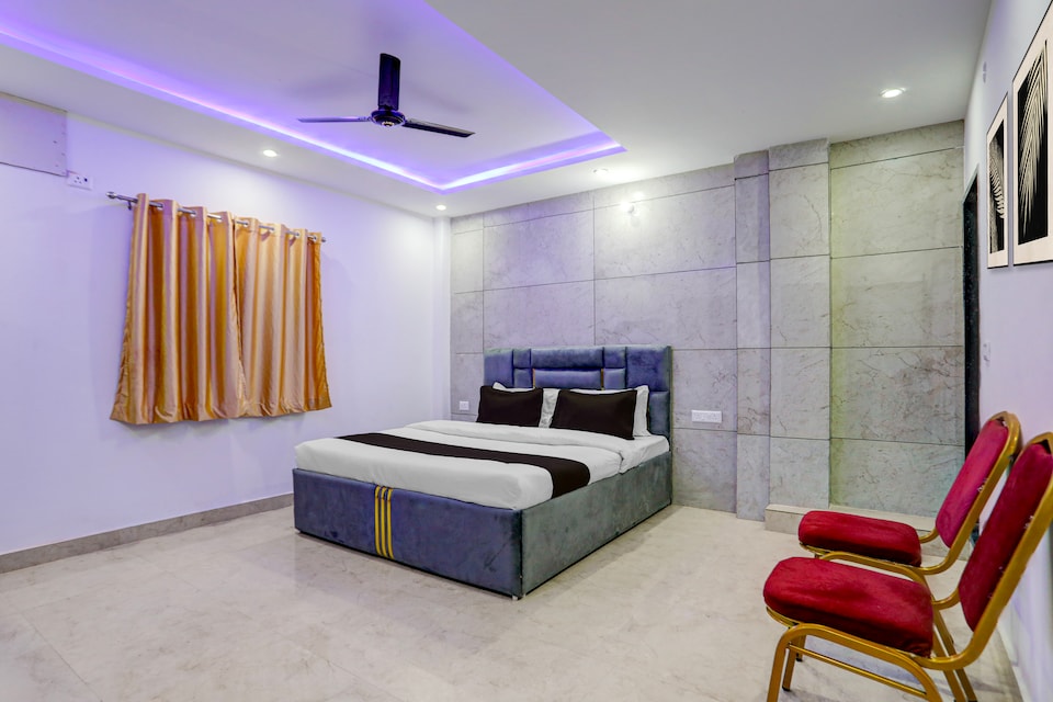 Hotel O NS Hotel , Golghar, Gorakhpur