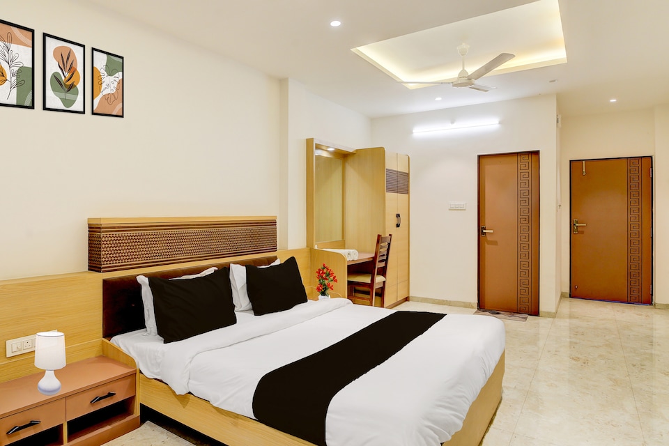 Hotel O 777, Pithampur, Pithampur