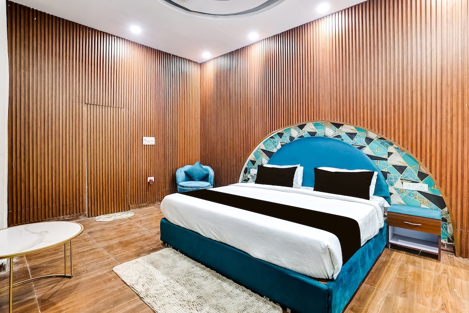 Hotel O Dreamland Residency , Noida Industrial Area Mamura, Noida