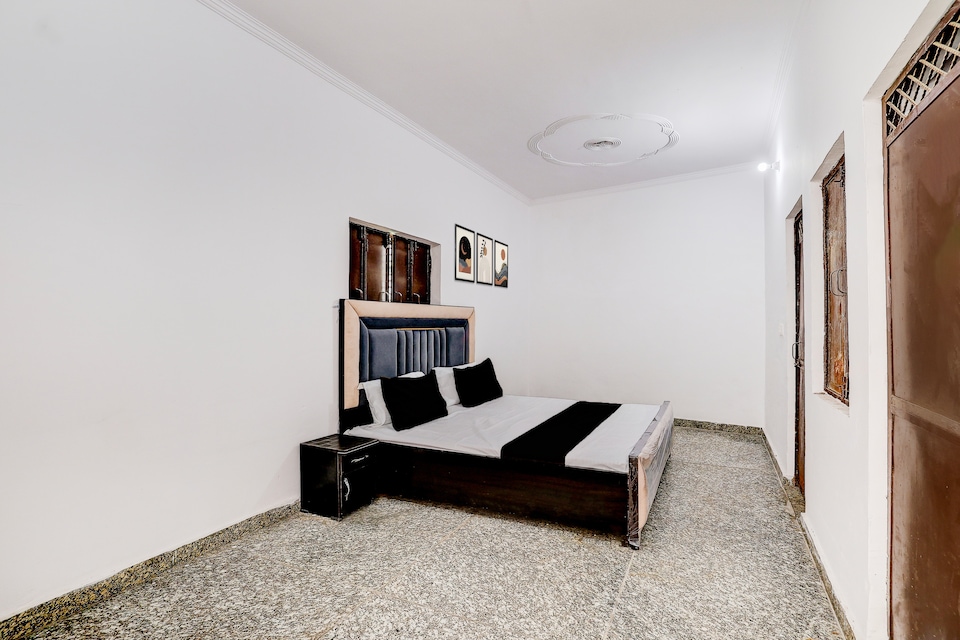 SPOT ON Royal Residency, North Delhi, Delhi