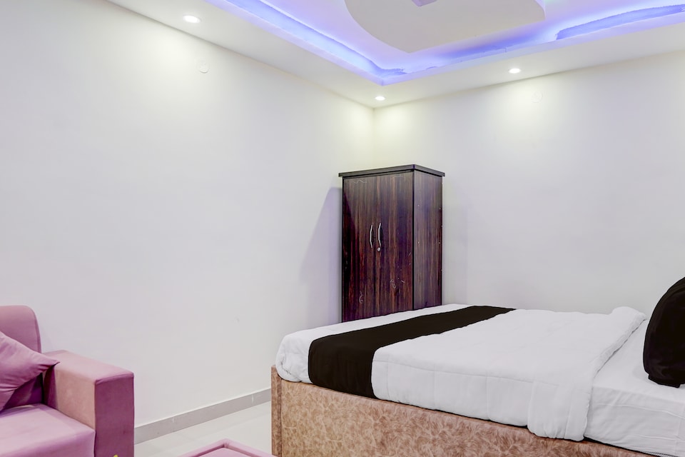 Hotel O Royal Sangrila Inn, Danapur, Patna