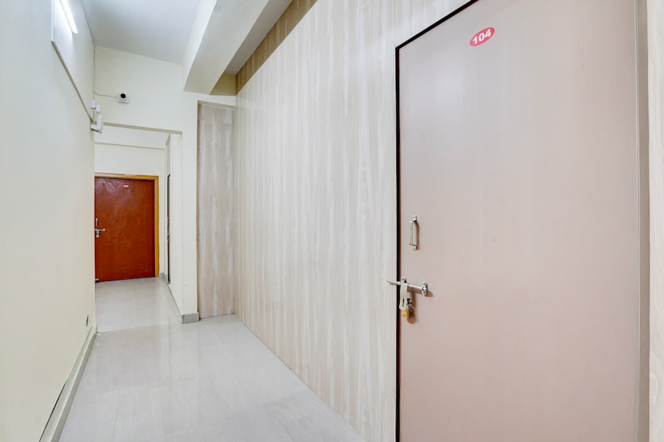 OYO RAZZ PALACE, Chandrasekharpur, Bhubaneswar