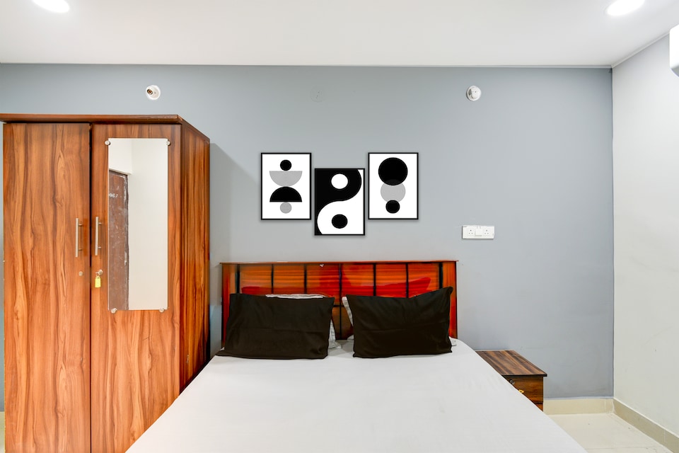 SPOT ON Nexora Spaces, Kondapur, Hyderabad