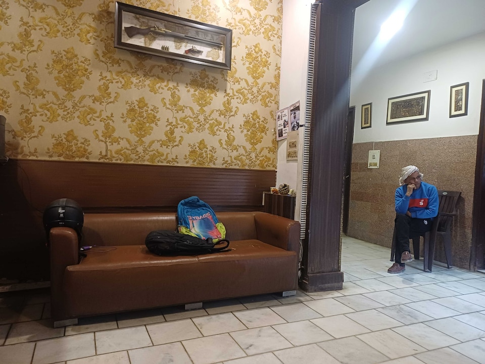 Hotel O golden , Pitampura - Rohini Delhi, Delhi